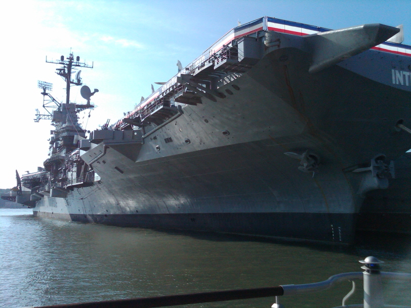 NY_USS Intrepid1.jpg
