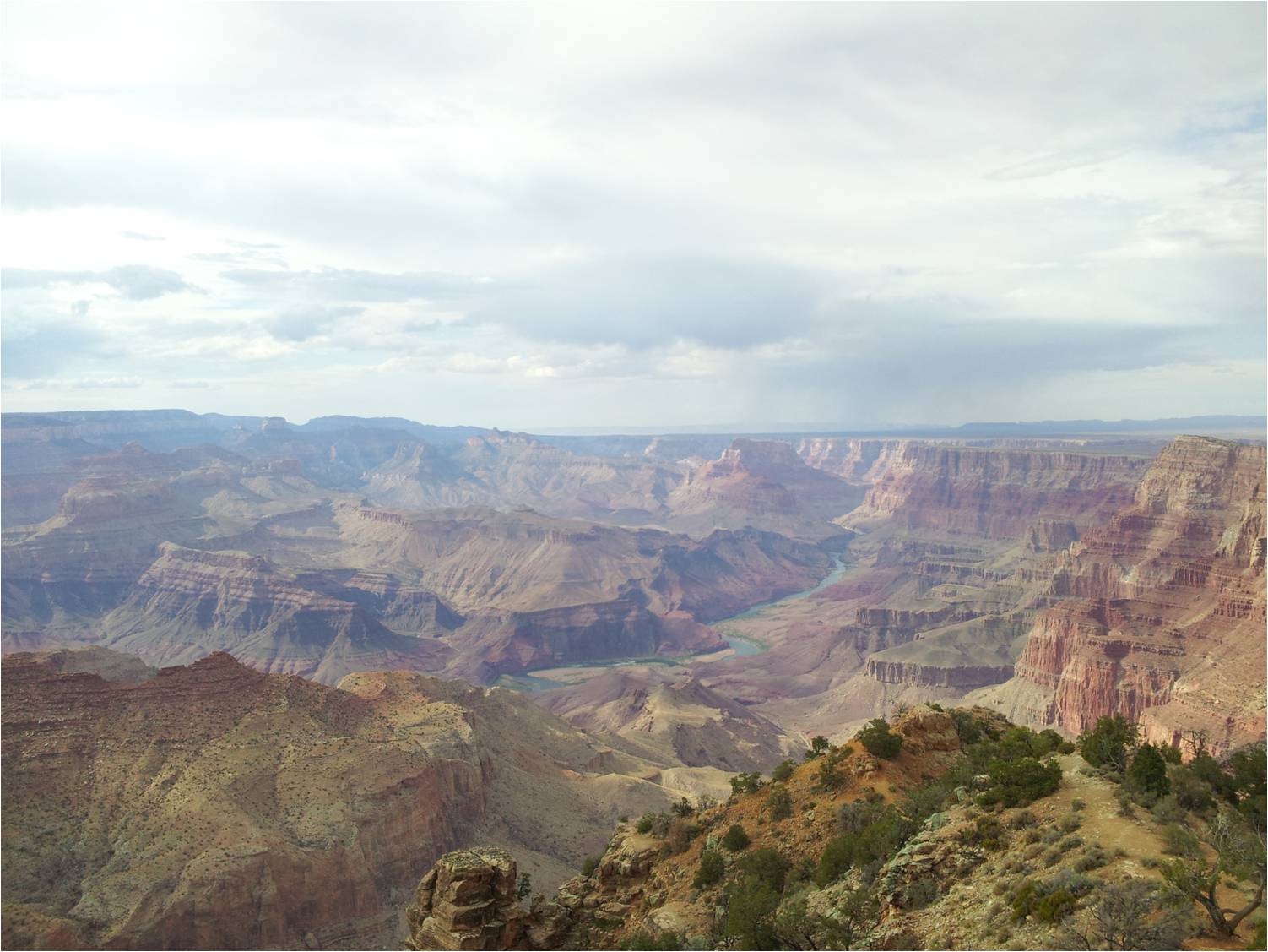 Grand canyon Desert view.jpg